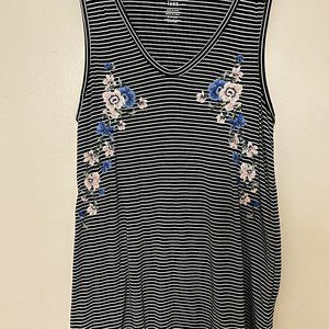 American eagle soft and sexy tank